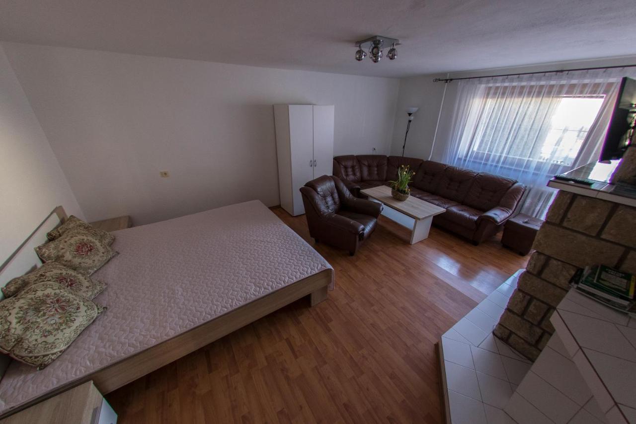 Apartment Lucky Liptov Bagian luar foto